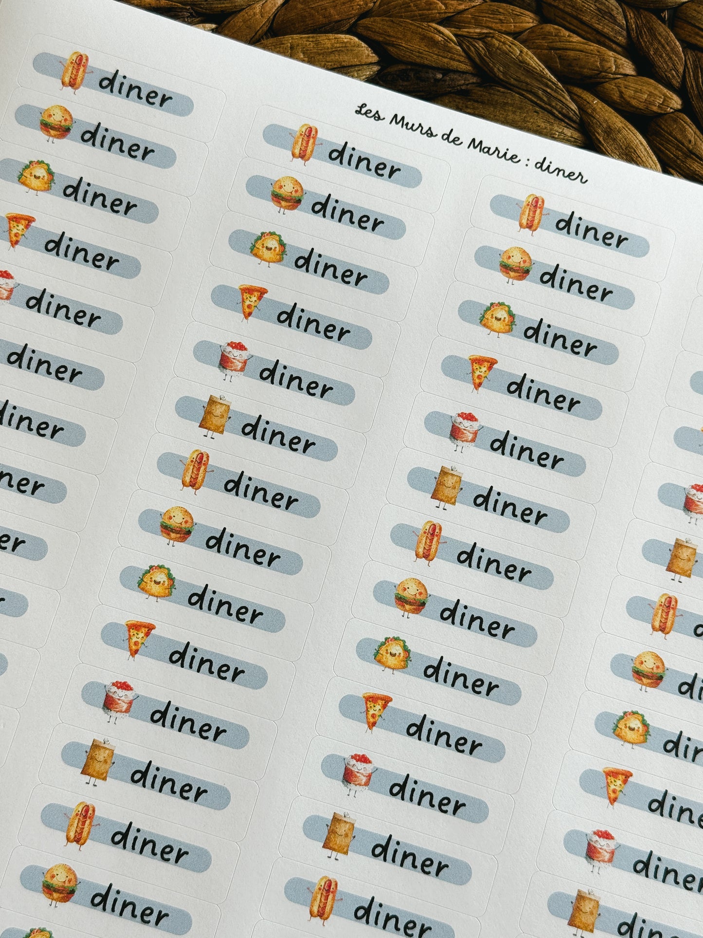 Étiquettes Diner
