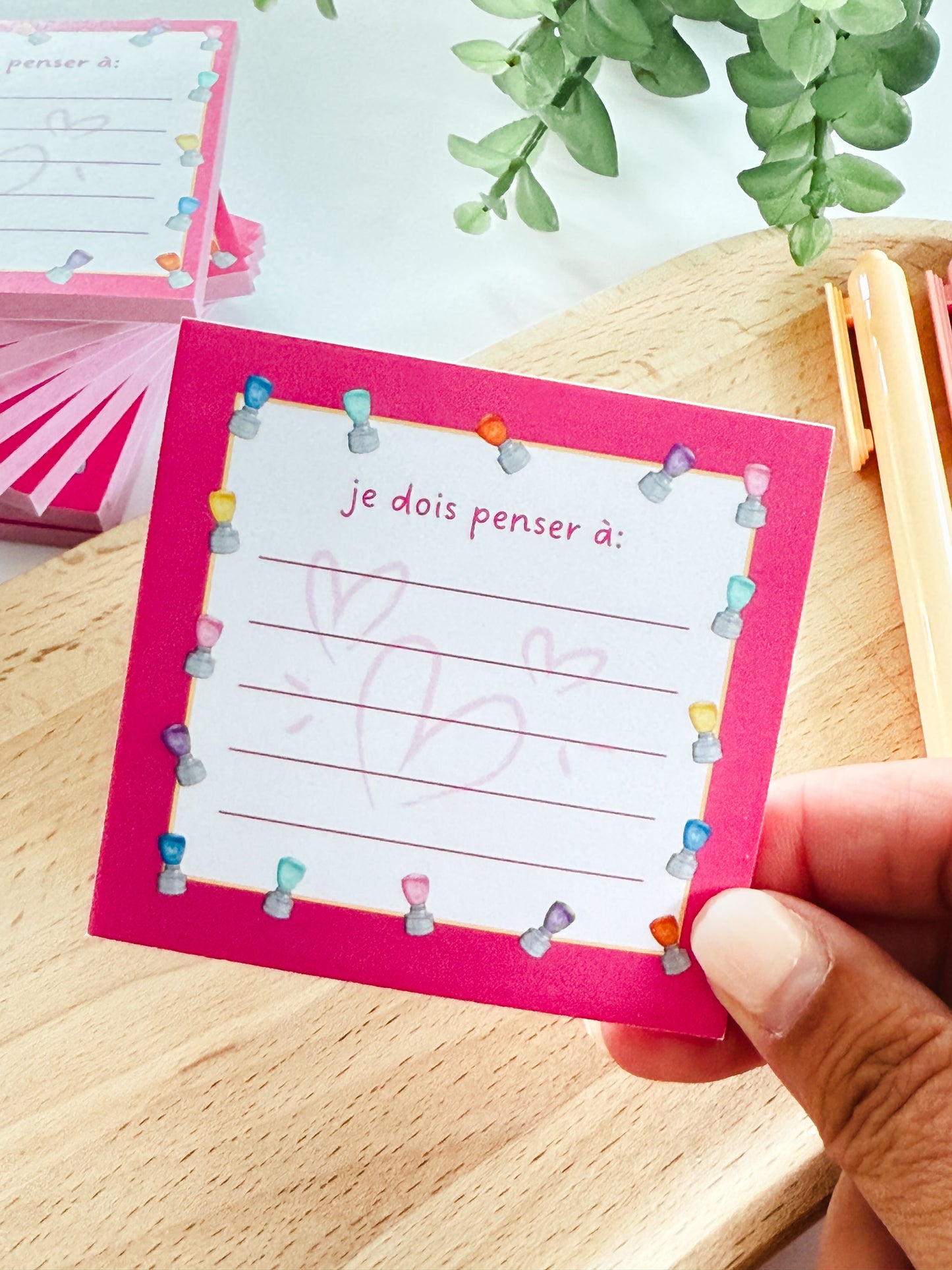 post-it rose foncé