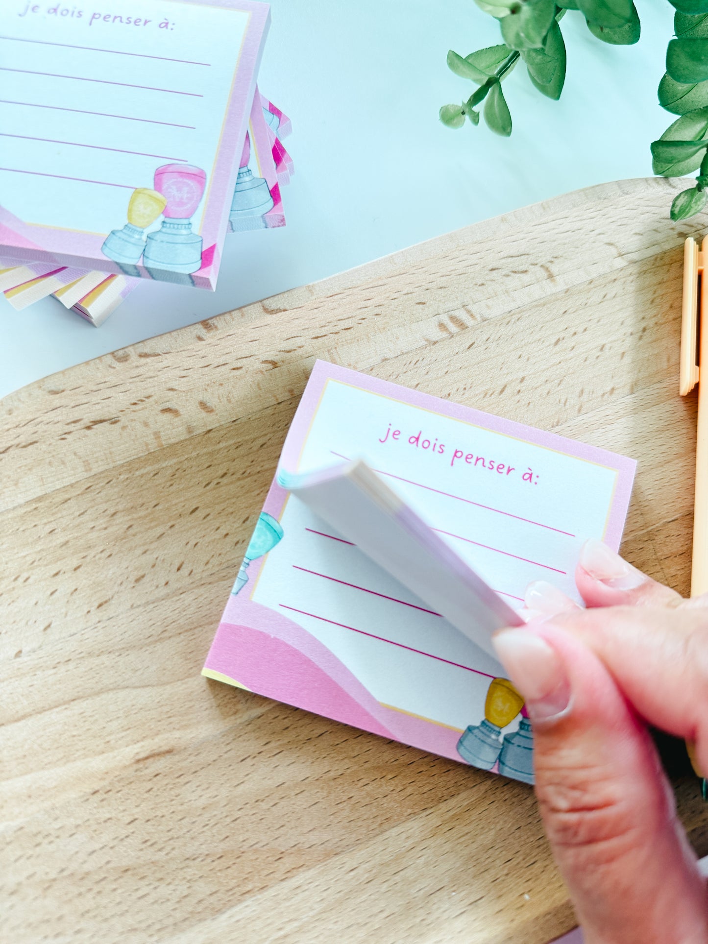 post-it rose pâle