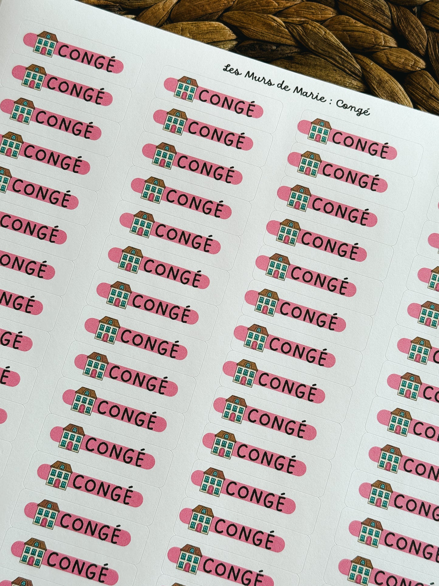 Étiquettes Congé
